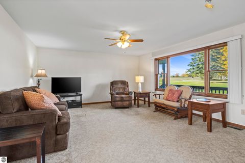 Tiny photo for 20756 200th Avenue, Tustin, MI 49688 (MLS # 1939937)