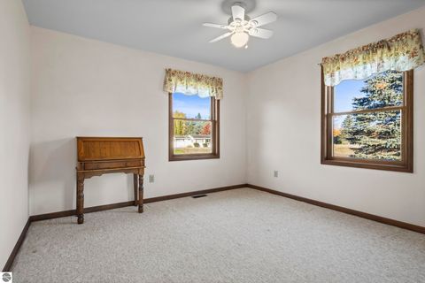 Tiny photo for 20756 200th Avenue, Tustin, MI 49688 (MLS # 1939937)