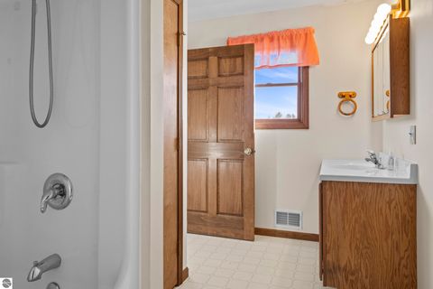 Tiny photo for 20756 200th Avenue, Tustin, MI 49688 (MLS # 1939937)