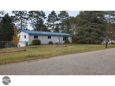 Tiny photo for 502 S Broad Street, Harrison, MI 48625 (MLS # 1940628)