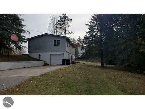 Tiny photo for 502 S Broad Street, Harrison, MI 48625 (MLS # 1940628)