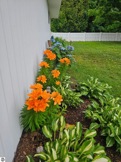 Tiny photo for 750 N Dumas Road, Suttons Bay, MI 49682 (MLS # 1940642)