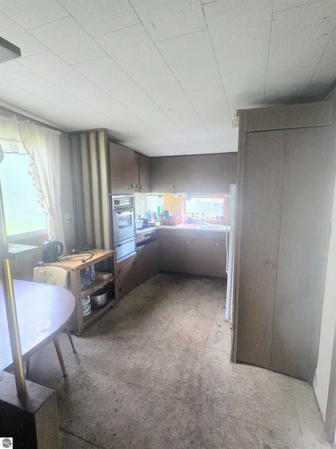 Tiny photo for 795 E Arnold Lake Road, Harrison, MI 48625 (MLS # 1937472)