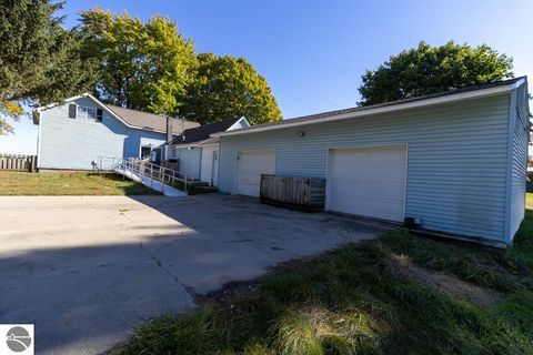 Tiny photo for 9167 N Union Road, St Louis, MI 48880 (MLS # 1939639)