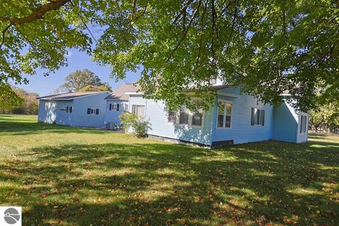 Tiny photo for 9167 N Union Road, St Louis, MI 48880 (MLS # 1939639)