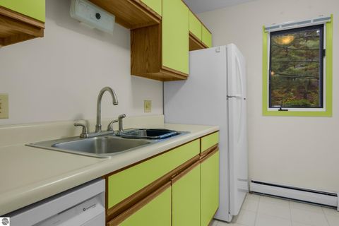 Tiny photo for 4106 Robin Hood Lane, Traverse City, MI 49684 (MLS # 1940213)