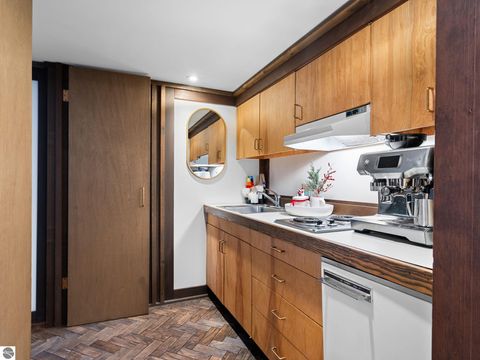 Tiny photo for 2991 Ishpeming Trail, Traverse City, MI 49686 (MLS # 1941164)