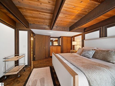 Tiny photo for 2991 Ishpeming Trail, Traverse City, MI 49686 (MLS # 1941164)