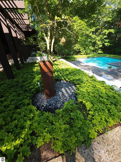 Tiny photo for 2991 Ishpeming Trail, Traverse City, MI 49686 (MLS # 1941164)