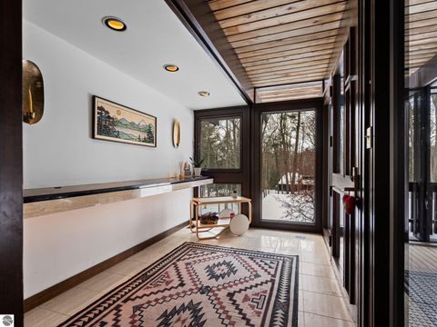 Tiny photo for 2991 Ishpeming Trail, Traverse City, MI 49686 (MLS # 1941164)