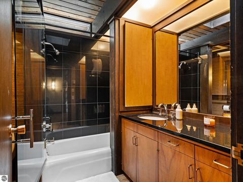 Tiny photo for 2991 Ishpeming Trail, Traverse City, MI 49686 (MLS # 1941164)