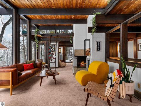 Tiny photo for 2991 Ishpeming Trail, Traverse City, MI 49686 (MLS # 1941164)