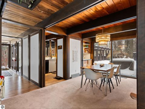 Tiny photo for 2991 Ishpeming Trail, Traverse City, MI 49686 (MLS # 1941164)