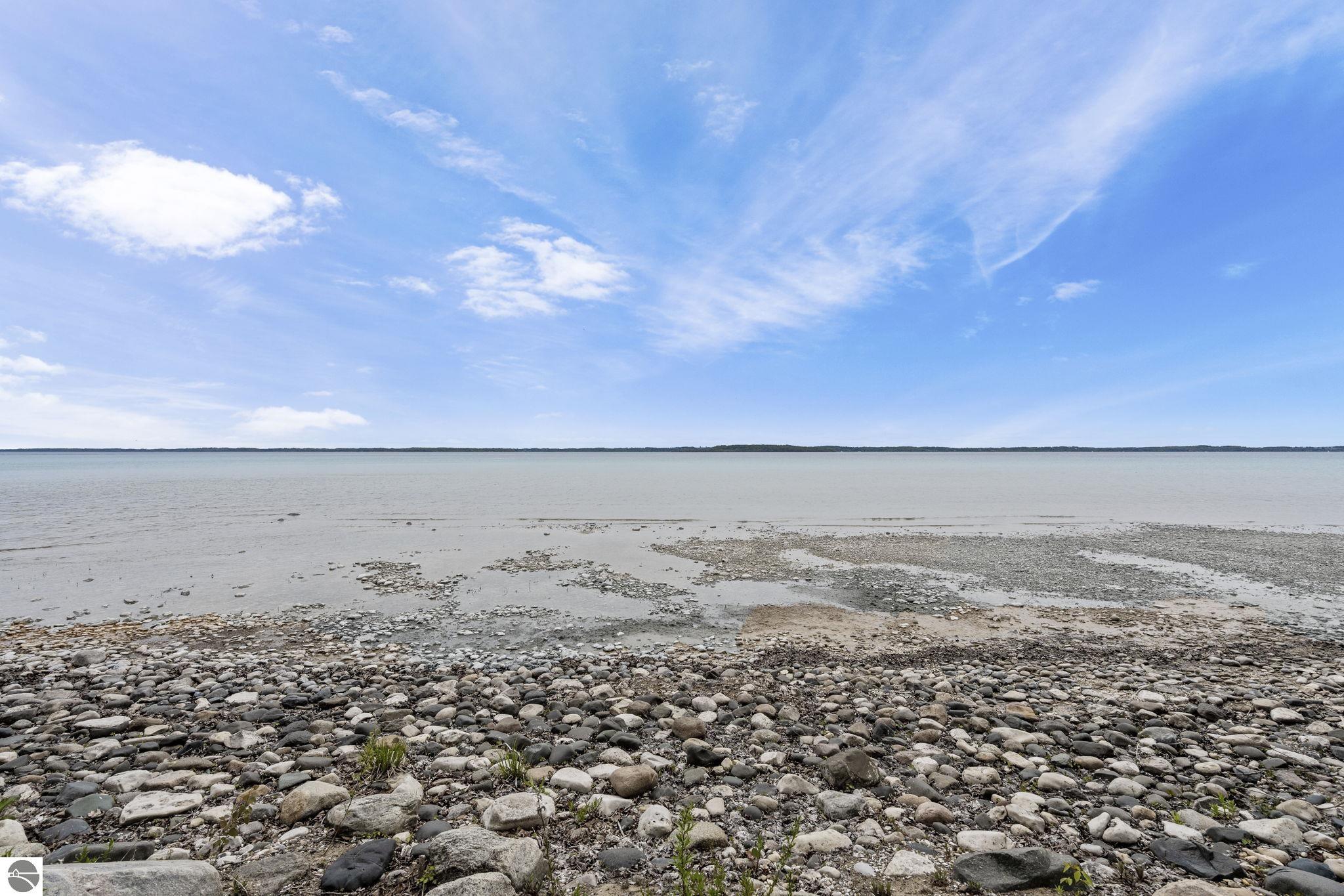 Traverse City, Michigan 49684, United States, ,Land,Pending,141106