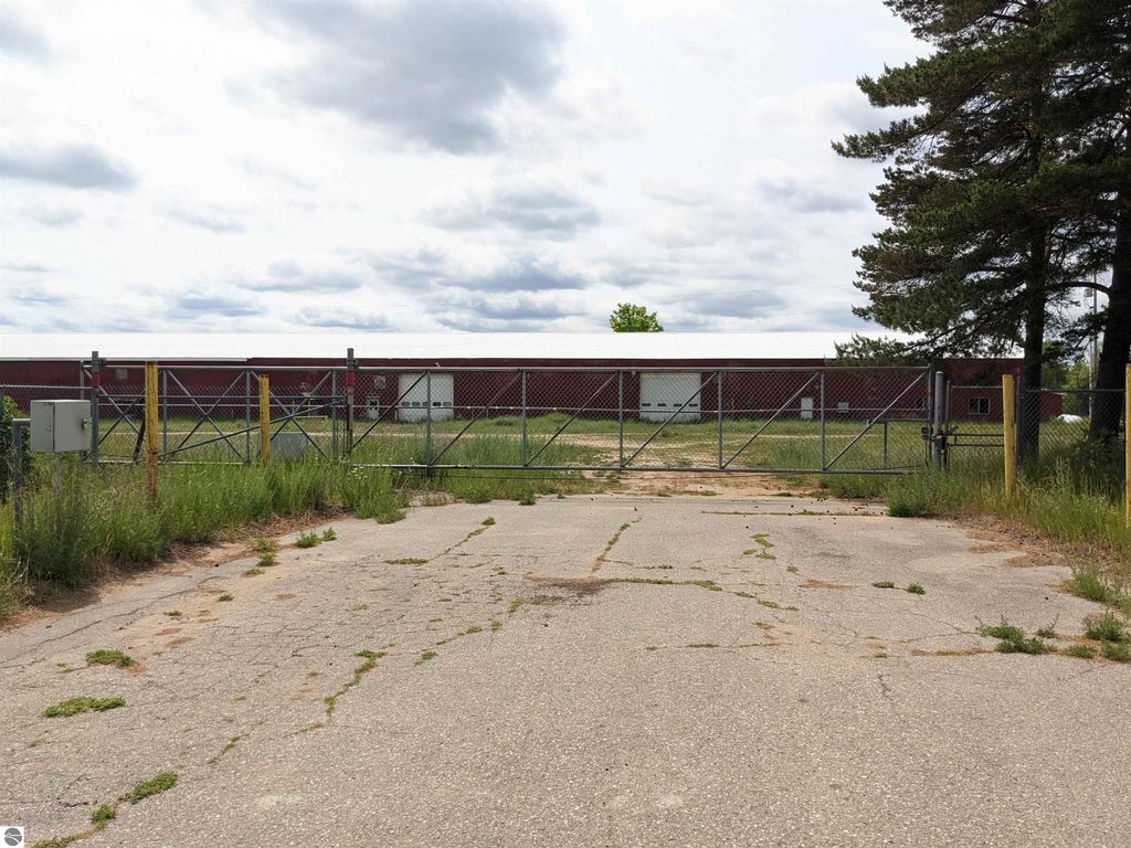 Photo of 5876 Puffer Road, South Boardman, MI 49680 (MLS # 1931164)
