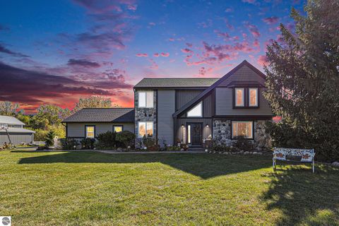 Photo of 9750 Meadow Lane, Caledonia, MI 49316 (MLS # 1939510)