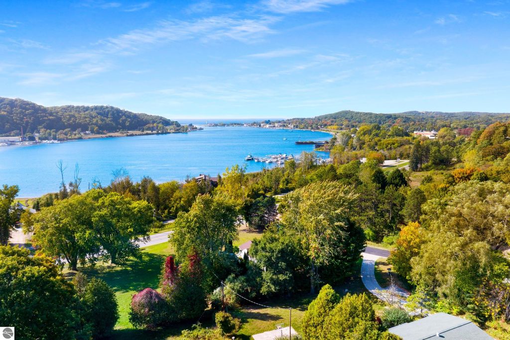 Photo of 457 Lake St, Frankfort, MI 49635 (MLS # 1939155)