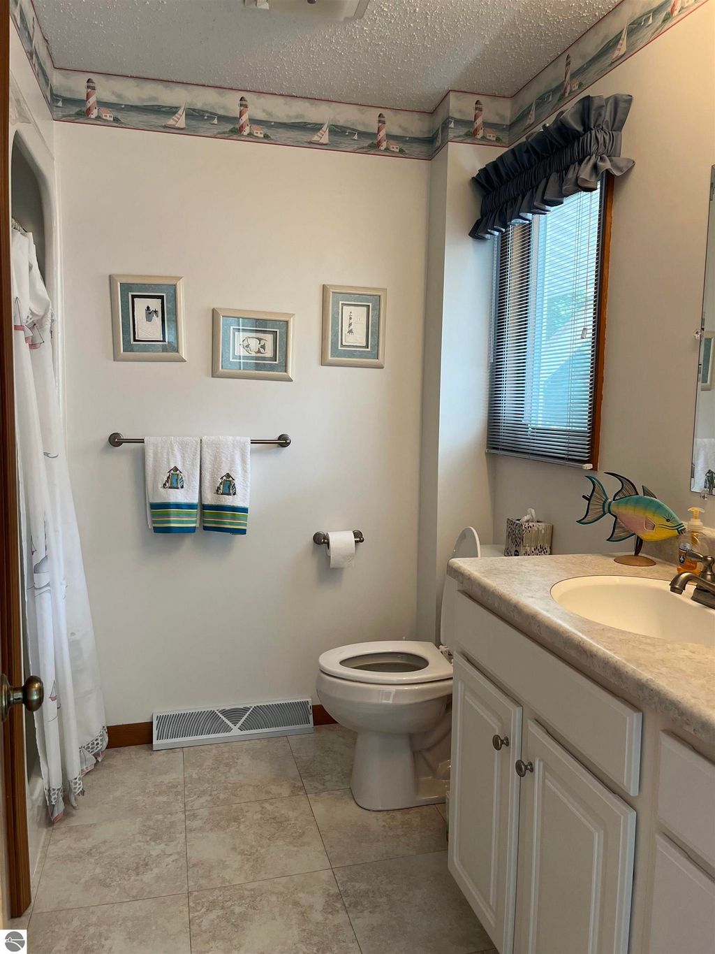 Photo of 725 S Crescent Avenue, Au Gres, MI 48703 (MLS # 1935879)