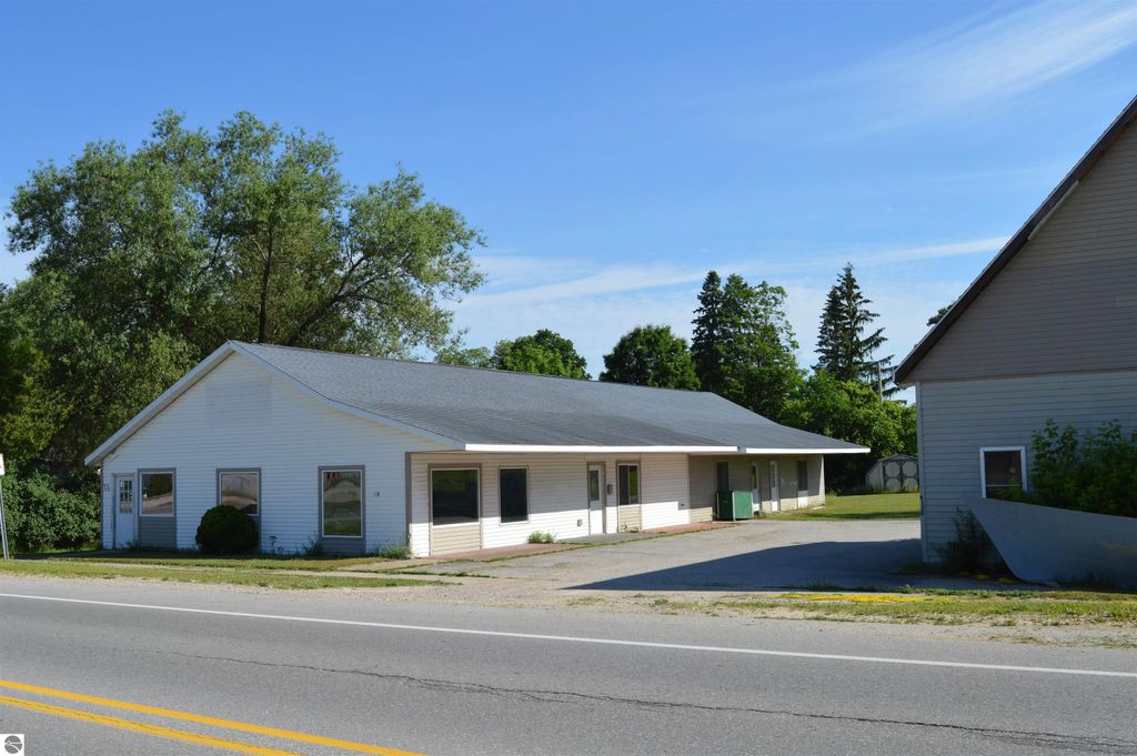 Photo of 305 Elm Street, Kalkaska, MI 49646 (MLS # 1935591)