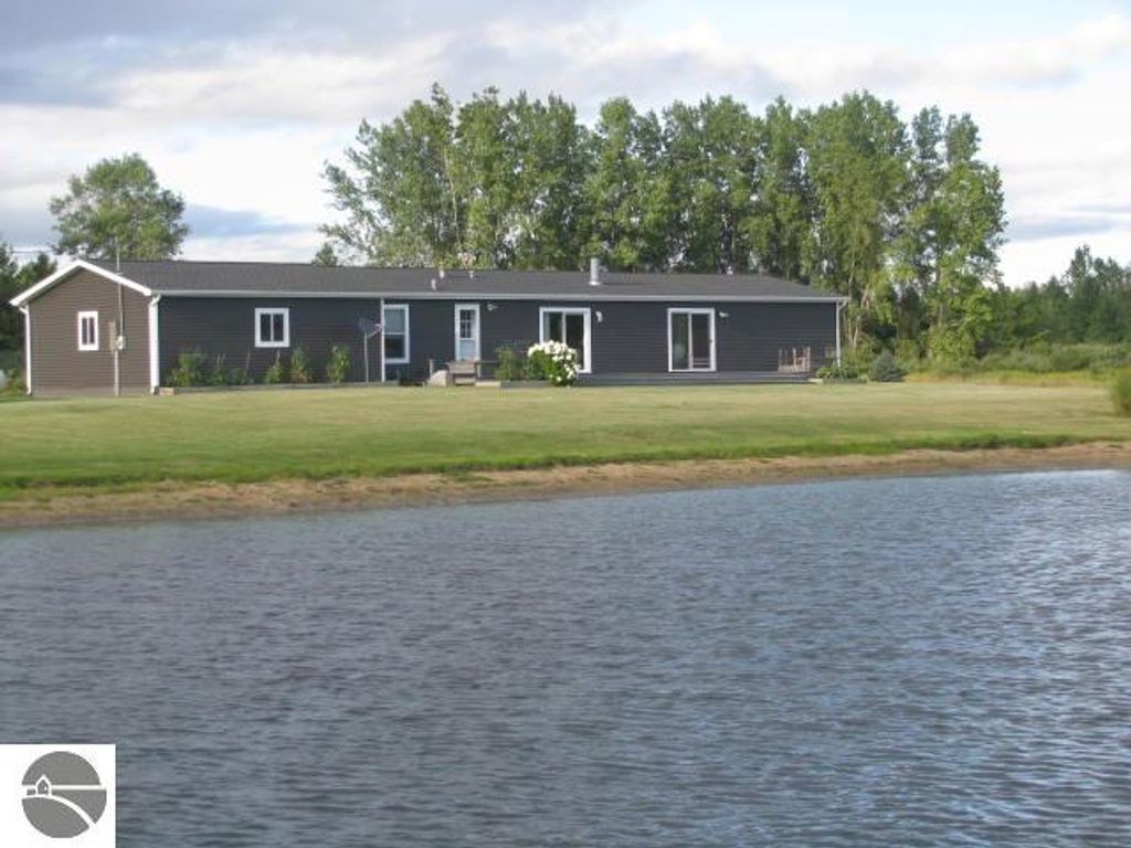 Photo of 1471 Keystone, Tawas City, MI 48763 (MLS # 1937936)