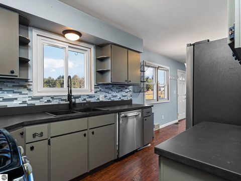 Tiny photo for 8684 S 45 Road, Cadillac, MI 49601 (MLS # 1940550)