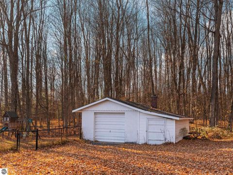 Tiny photo for 8684 S 45 Road, Cadillac, MI 49601 (MLS # 1940550)