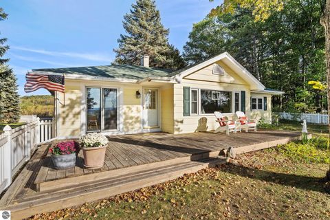 Tiny photo for 13588 Peninsula Drive, Traverse City, MI 49686 (MLS # 1939628)