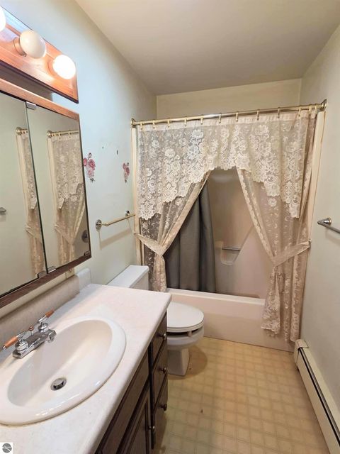 Tiny photo for 239 E Summit Street, Breckenridge, MI 48615 (MLS # 1939715)