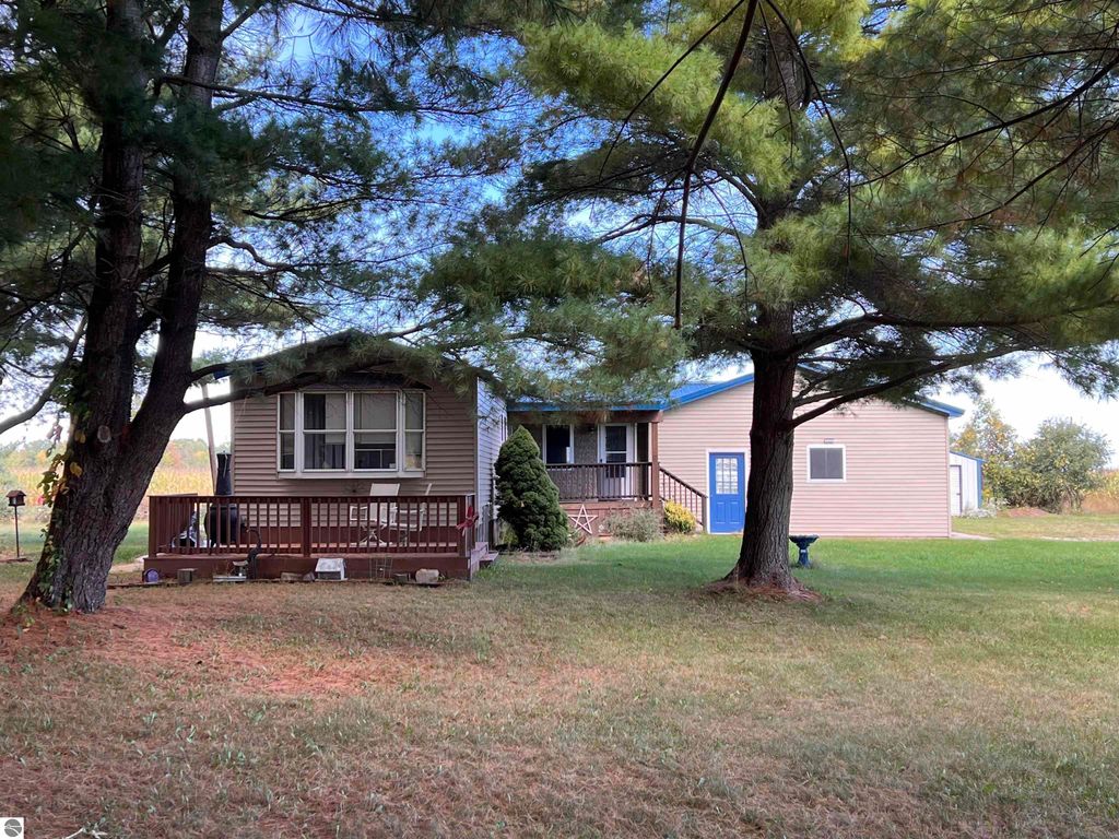 Photo of 5689 E Baseline Road, Mt Pleasant, MI 48858 (MLS # 1940441)