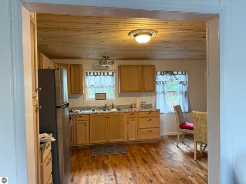 Tiny photo for 580 Cedardale Drive, Rose City, MI 48654 (MLS # 1939821)