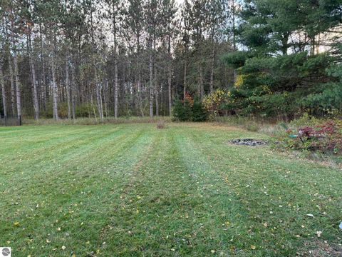 Tiny photo for 580 Cedardale Drive, Rose City, MI 48654 (MLS # 1939821)