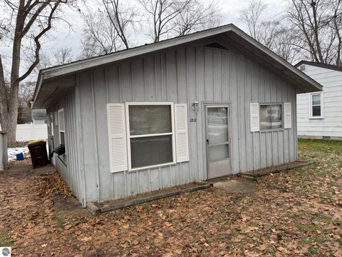 Tiny photo for 1212 Bruce Street, Mt Pleasant, MI 48858 (MLS # 1941362)