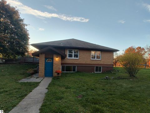 Tiny photo for 17792 22 Mile Road, Tustin, MI 49688 (MLS # 1939816)