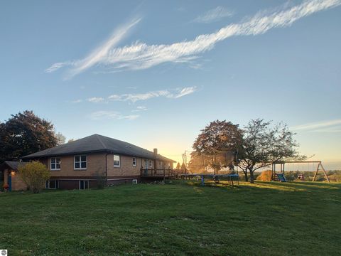 Tiny photo for 17792 22 Mile Road, Tustin, MI 49688 (MLS # 1939816)
