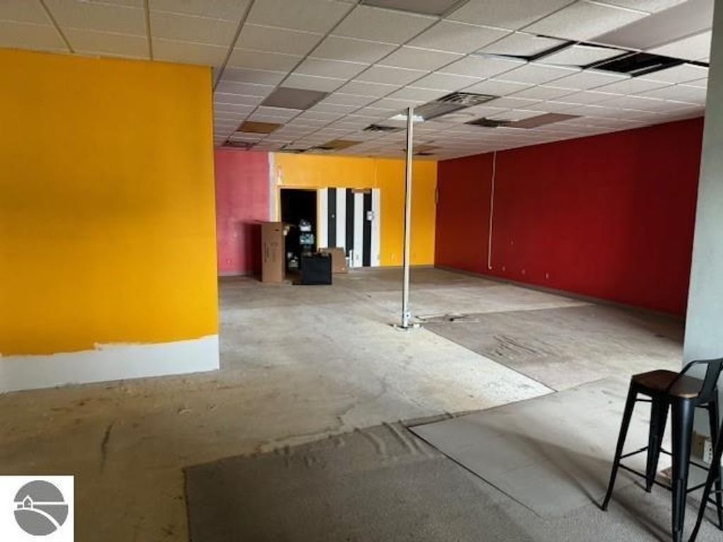 Photo of 2210 S Mission Street, Mt Pleasant, MI 48858 (MLS # 1921935)