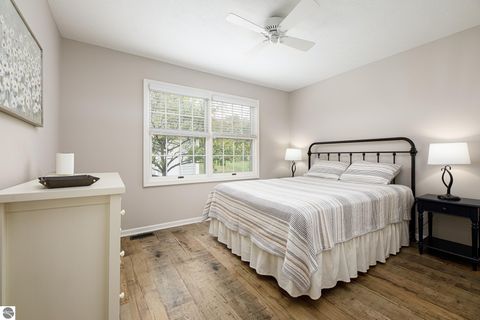 Tiny photo for 755 N Deer Path Trail, Suttons Bay, MI 49682 (MLS # 1939824)