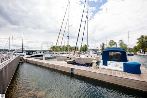Tiny photo for 755 N Deer Path Trail, Suttons Bay, MI 49682 (MLS # 1939824)