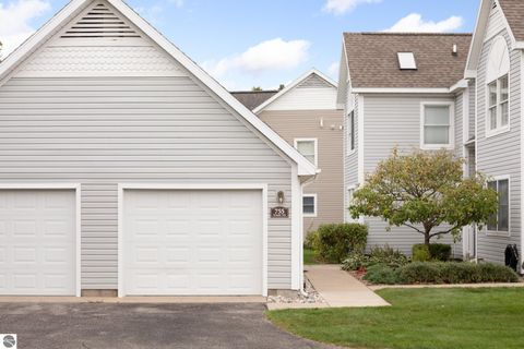 Tiny photo for 755 N Deer Path Trail, Suttons Bay, MI 49682 (MLS # 1939824)