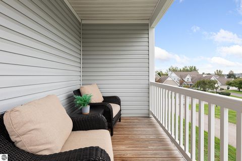 Tiny photo for 755 N Deer Path Trail, Suttons Bay, MI 49682 (MLS # 1939824)