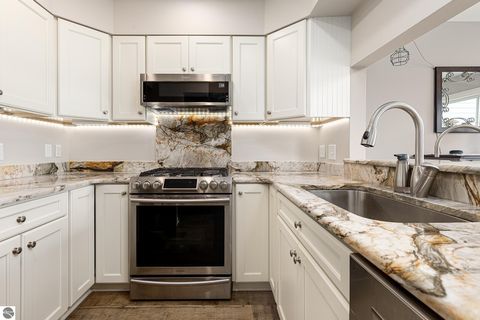 Tiny photo for 755 N Deer Path Trail, Suttons Bay, MI 49682 (MLS # 1939824)