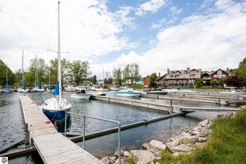 Tiny photo for 755 N Deer Path Trail, Suttons Bay, MI 49682 (MLS # 1939824)