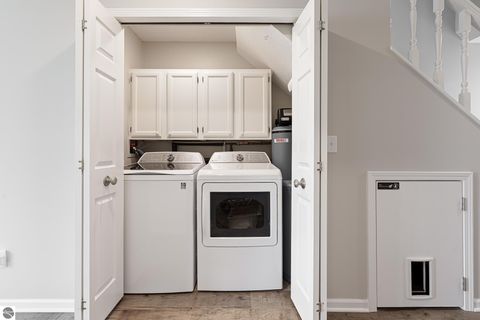 Tiny photo for 755 N Deer Path Trail, Suttons Bay, MI 49682 (MLS # 1939824)