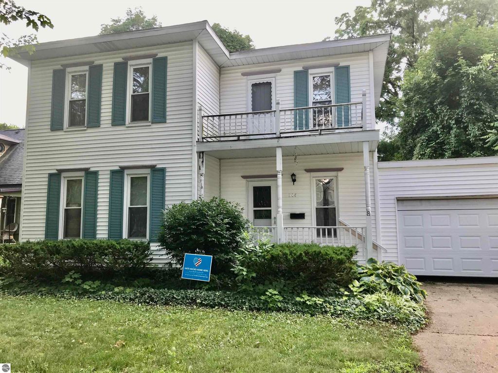 Photo of 314 S Pine Street, Mt Pleasant, MI 48858 (MLS # 1936201)