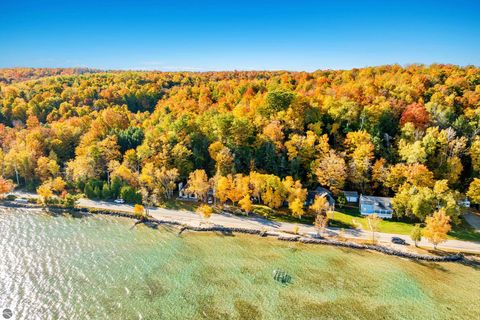 Tiny photo for 1205 E South Shore Drive, Frankfort, MI 49635 (MLS # 1940036)
