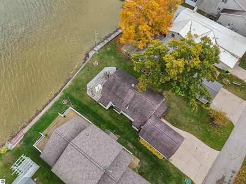 Tiny photo for 140 Forest Lawn, Cadillac, MI 49601 (MLS # 1939885)