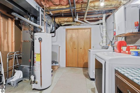 Tiny photo for 3841 Manchester Road, Traverse City, MI 49686 (MLS # 1940372)