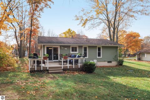 Tiny photo for 3841 Manchester Road, Traverse City, MI 49686 (MLS # 1940372)