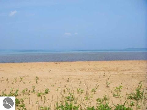 Tiny photo for 1941 US-131 N #50, Traverse City, MI 49686 (MLS # 1940485)