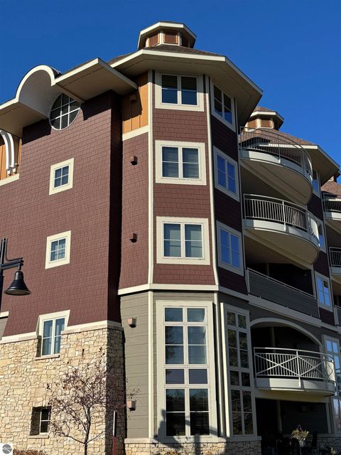 Tiny photo for 1941 US-131 N #50, Traverse City, MI 49686 (MLS # 1940485)