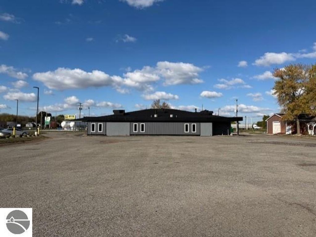 Photo of 12950 Brady Road, Chesaning, MI 48616 (MLS # 1940090)